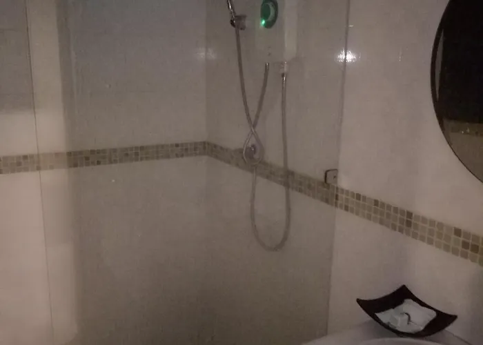 Hotel Tongpoon 3*
