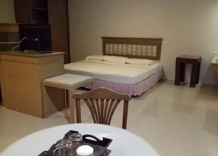 Tongpoon 3* Bangkok